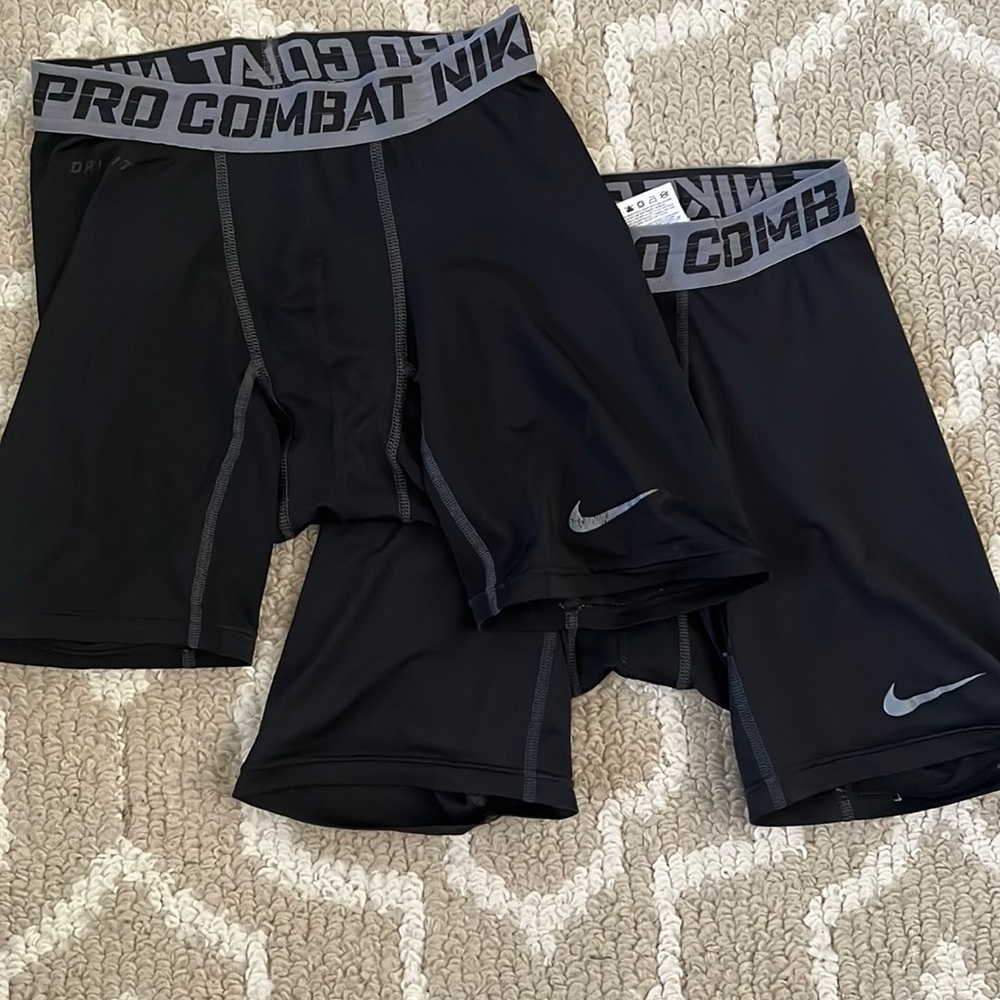 🚨 SOLD 🚨 Nike Pro Combat Compression Shorts